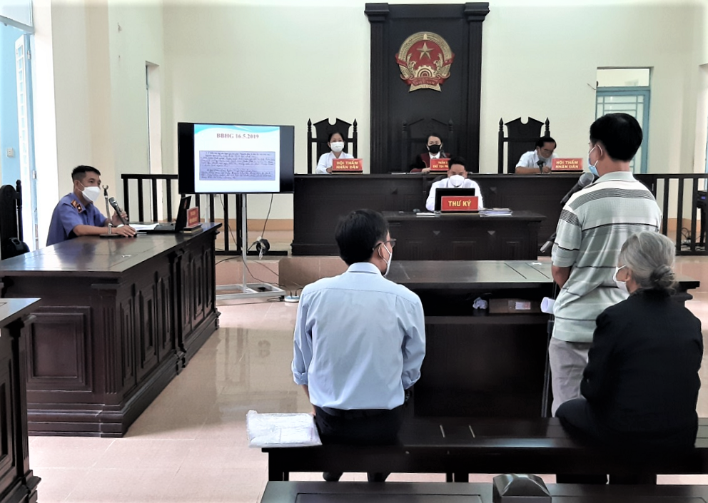 Cần áp dụng tương tự pháp luật về mức cấp dưỡng nuôi con sau khi ly hôn